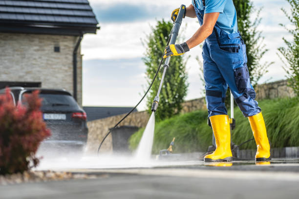 Best Sidewalk and Walkway Cleaning  in Clyde, NY